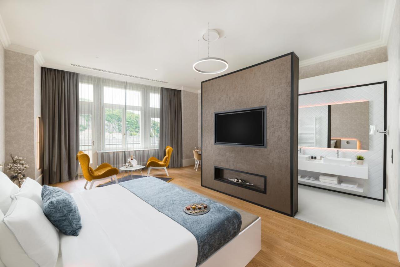 Hotel Vision By Continental Group 4*